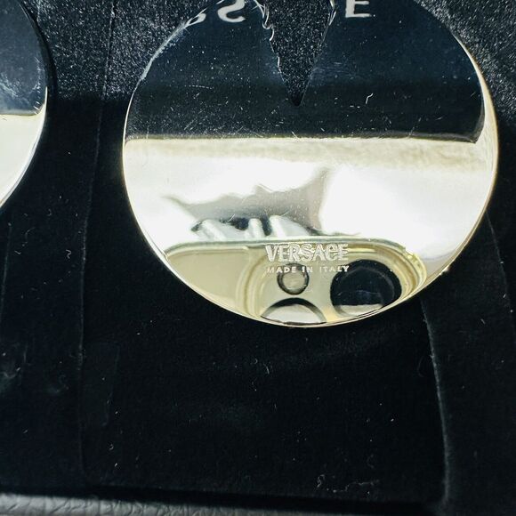 NIB Versace Rhinestone Barocco Virtus Silver Circle Hoop Earrings $1,125 - Picture 12 of 12